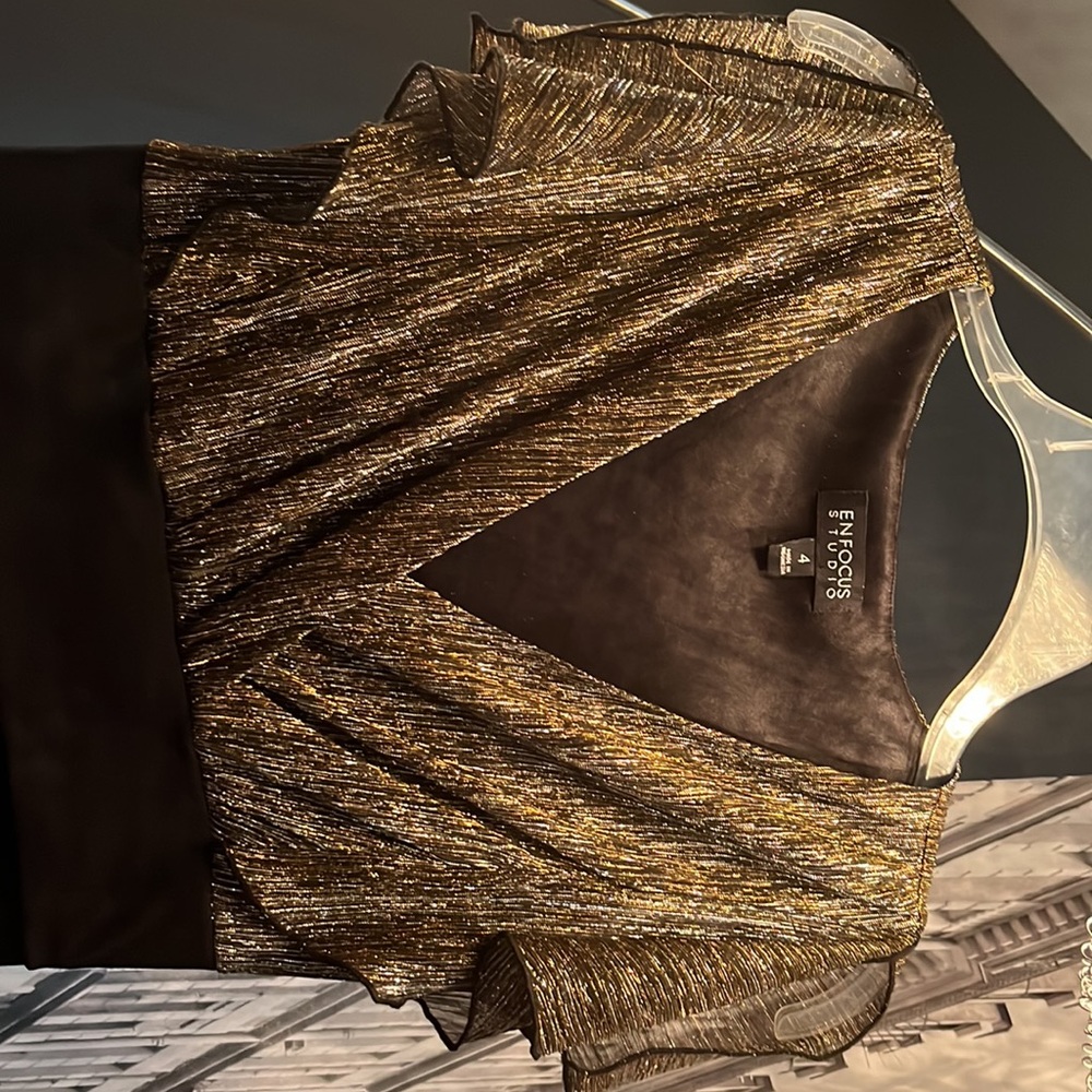 Gold, Copper and Black cocktail dress. Women size 4 - Picture 3 of 4